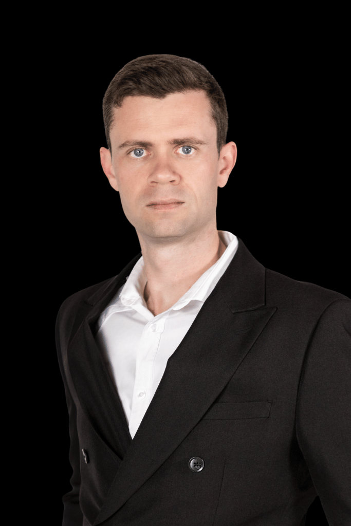 De Villiers du Plessis, Head of Production